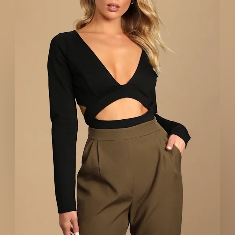 Lulu’s Black Cutout Long Sleeve Bodysuit M